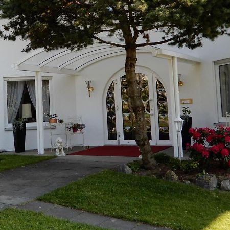 Hotel Kurallee เมียร์สบวร์ก ภายนอก รูปภาพ