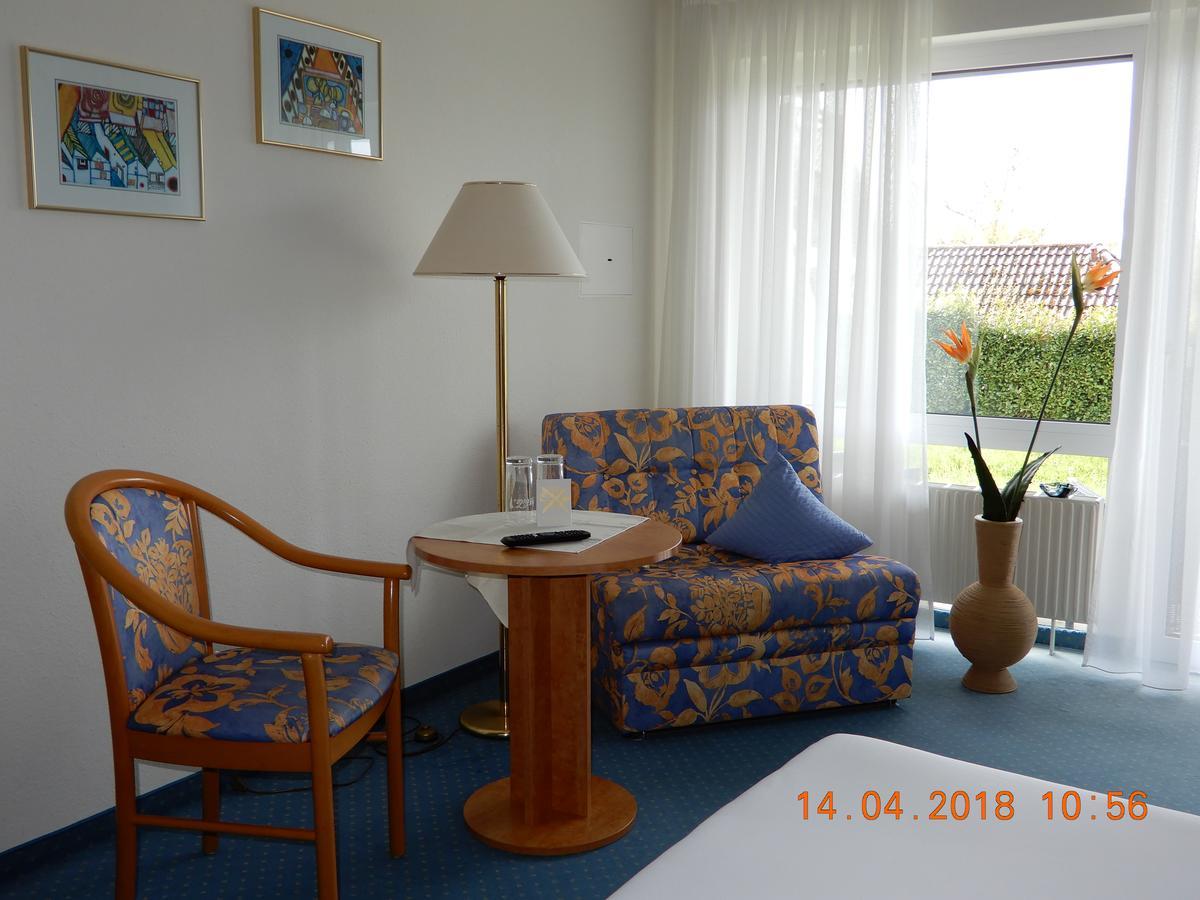 Hotel Kurallee เมียร์สบวร์ก ภายนอก รูปภาพ